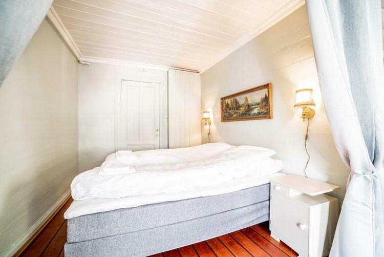 Laerdalsoren Motor Guesthouse Lærdalsøyri Dış mekan fotoğraf