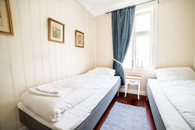 Laerdalsoren Motor Guesthouse Lærdalsøyri Dış mekan fotoğraf