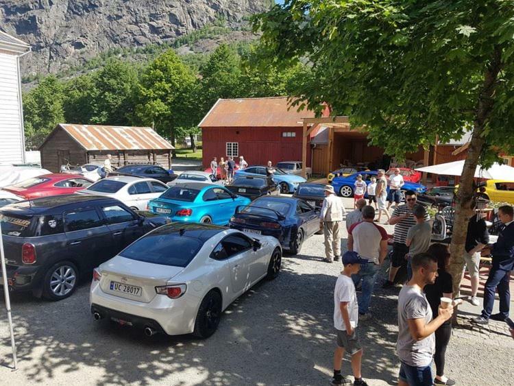 Laerdalsoren Motor Guesthouse Lærdalsøyri Dış mekan fotoğraf
